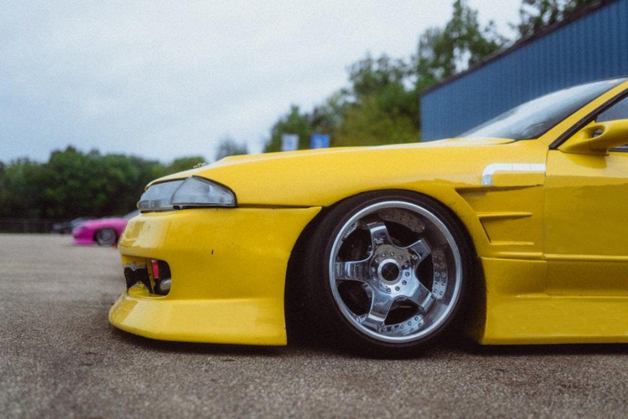 Skyline R32 GTS BN Style Front Fender +25mm 1989-1994 Kazento Carbon Parts