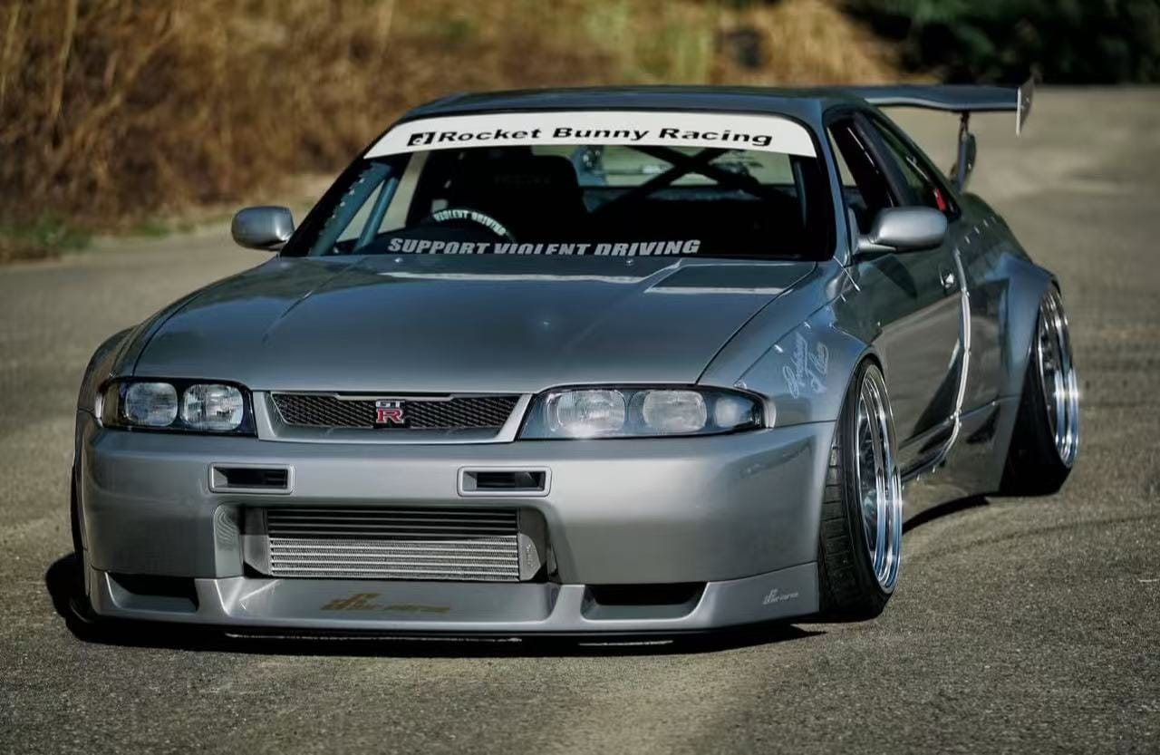 Skyline R33 GTR RB Type Front Fender 1995-1998