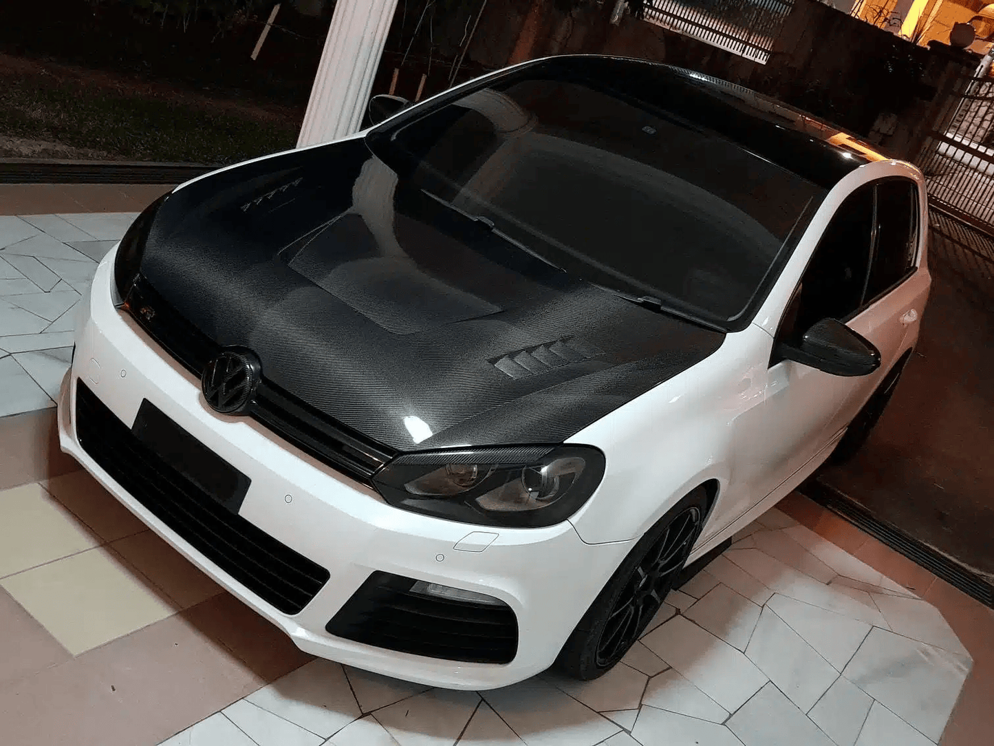 VOLKSWAGEN GOLF MK6 TSI/GTD/GTI/R Vented Hood Bonnet 2008-2012