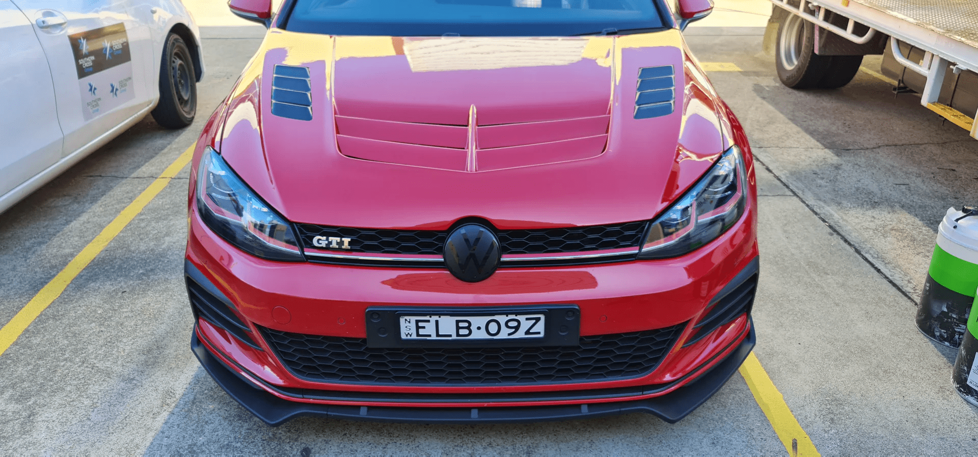 VOLKSWAGEN GOLF MK7/MK7.5 TYPE 1 Varis Style HOOD 2012-2020