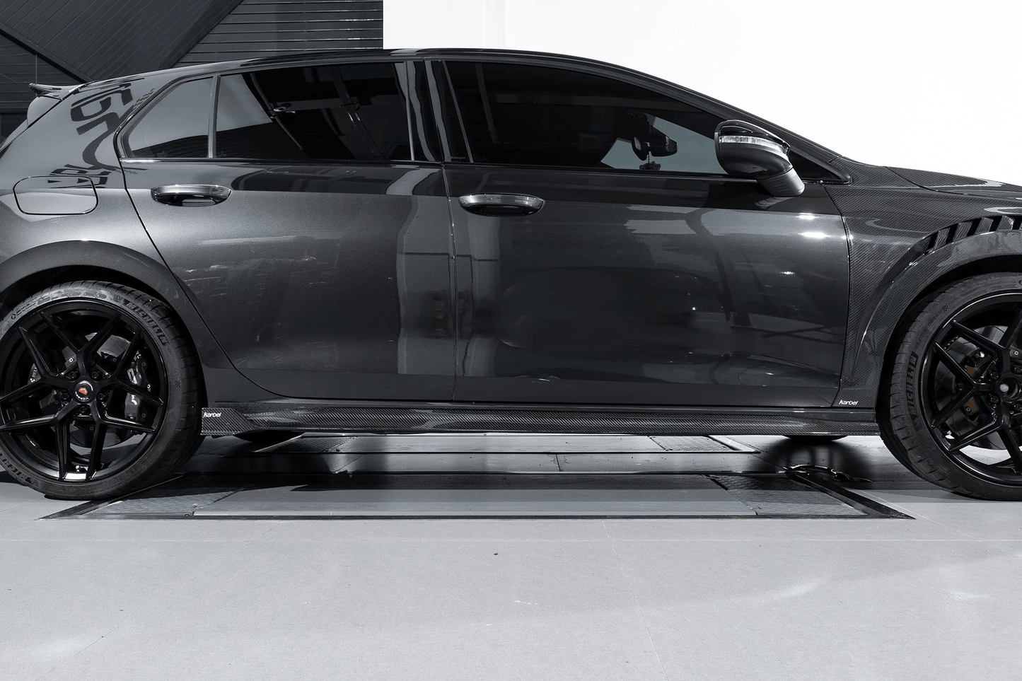 Volkswagen Golf MK8 MK8.5 KB Style Front Vented Fenders 2020+