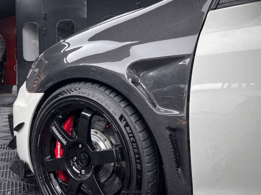 VW Golf MK6 TSI GTI R-LINE Vented Front Fenders 2008-2012