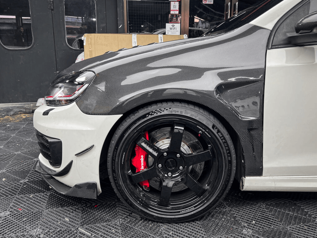 VW Golf MK6 TSI GTI R-LINE Vented Front Fenders 2008-2012